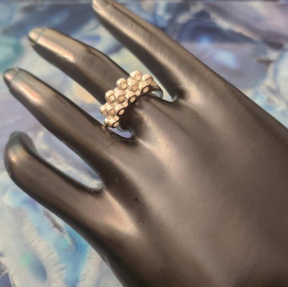 925 Sterling Silver ring